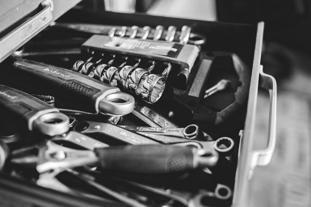 Professional toolbox and workbench drawers on heavy-duty ball-bearing slides